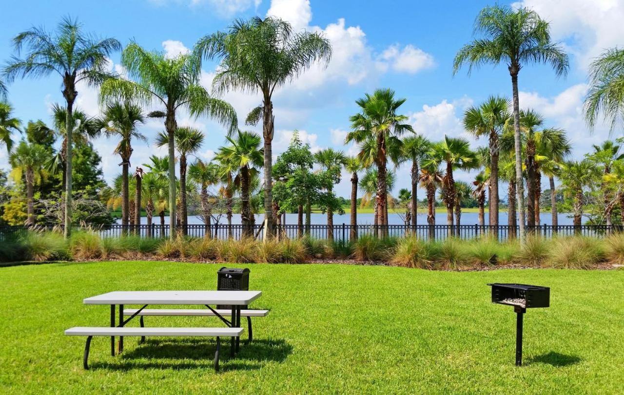 Updated Vista Cay Townhome, 10 Min From Universal 奥兰多 外观 照片